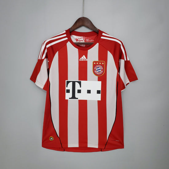 Баварія 2010-2011 Короткий Рукав Домашня Рібері