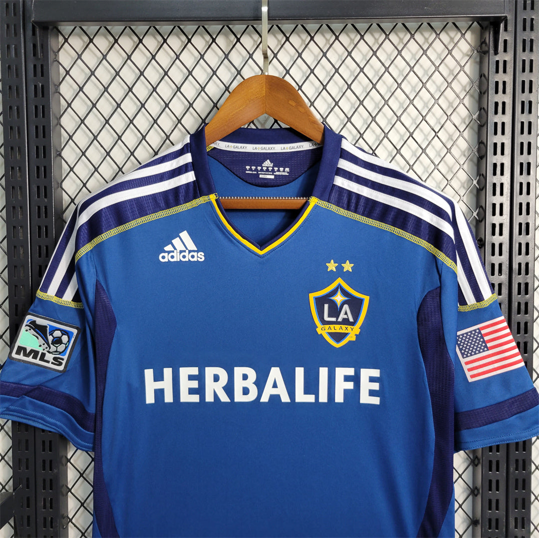 LA Galaxy 2011-2012 гостьова ретро форма - деталь емблеми
