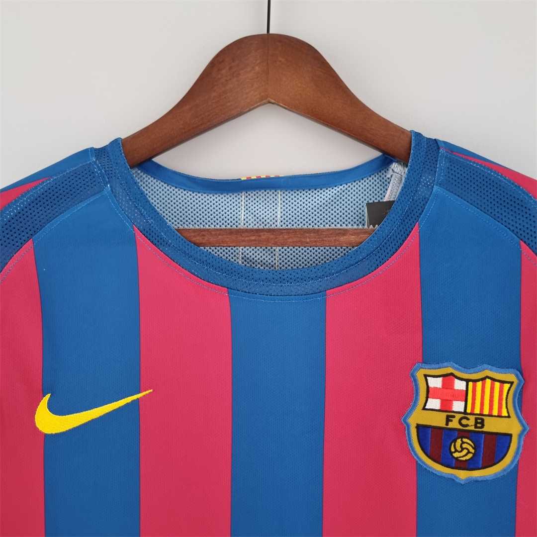 Барселона 2005-2006 домашня ретро форма - вигляд ззаду