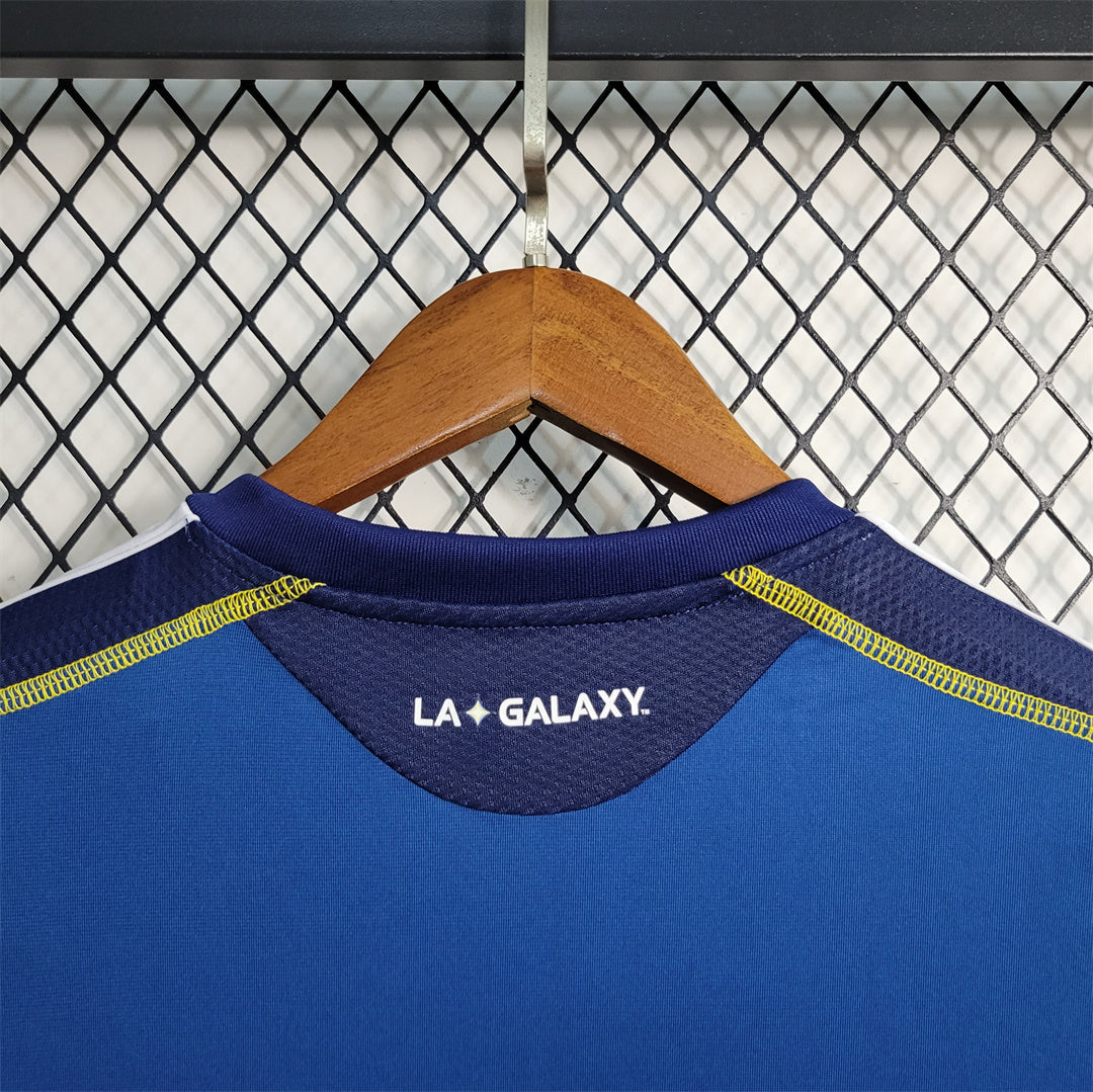 LA Galaxy 2011-2012 гостьова ретро форма - крупний план