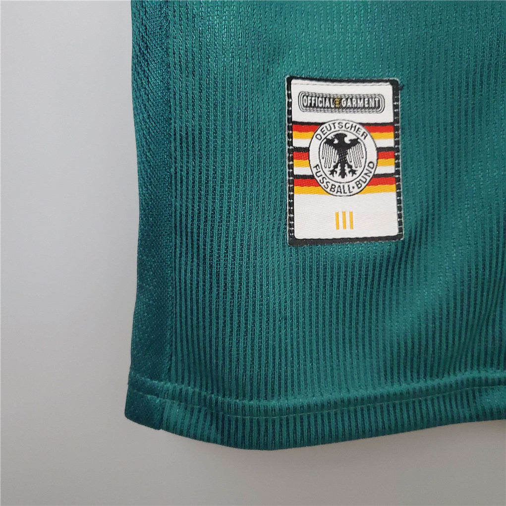 Німеччина 1997-1998 гостьова ретро форма - вигляд спереду
