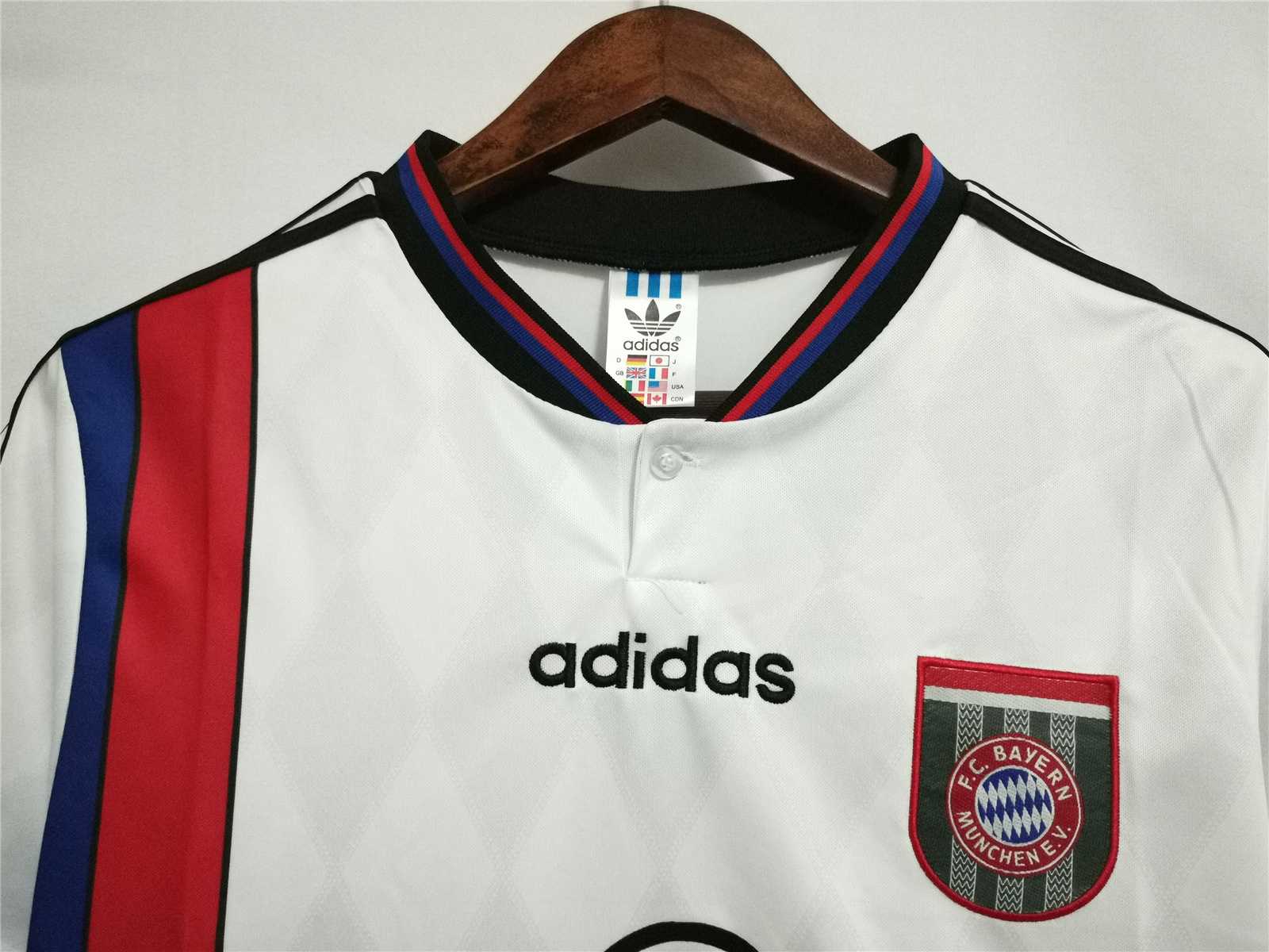 Баварія 1995-1996 домашня ретро форма - вигляд ззаду