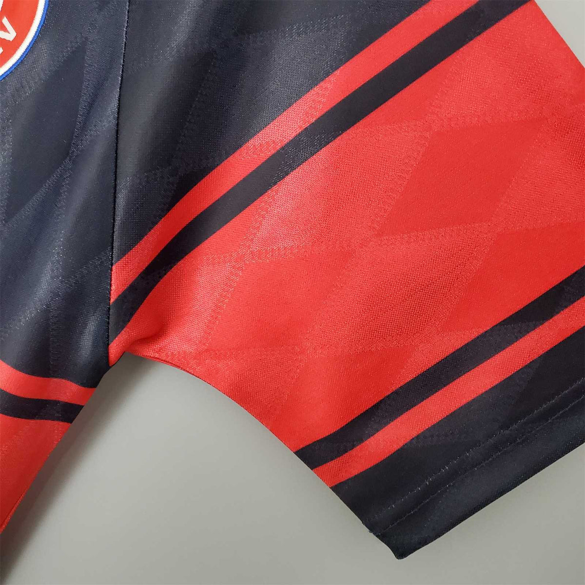 Баварія 1997-1999 домашня ретро форма - деталь рукава