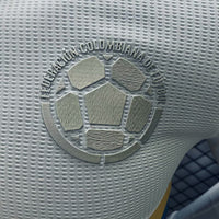 Колумбія 2024 ювілейна форма - деталь емблеми