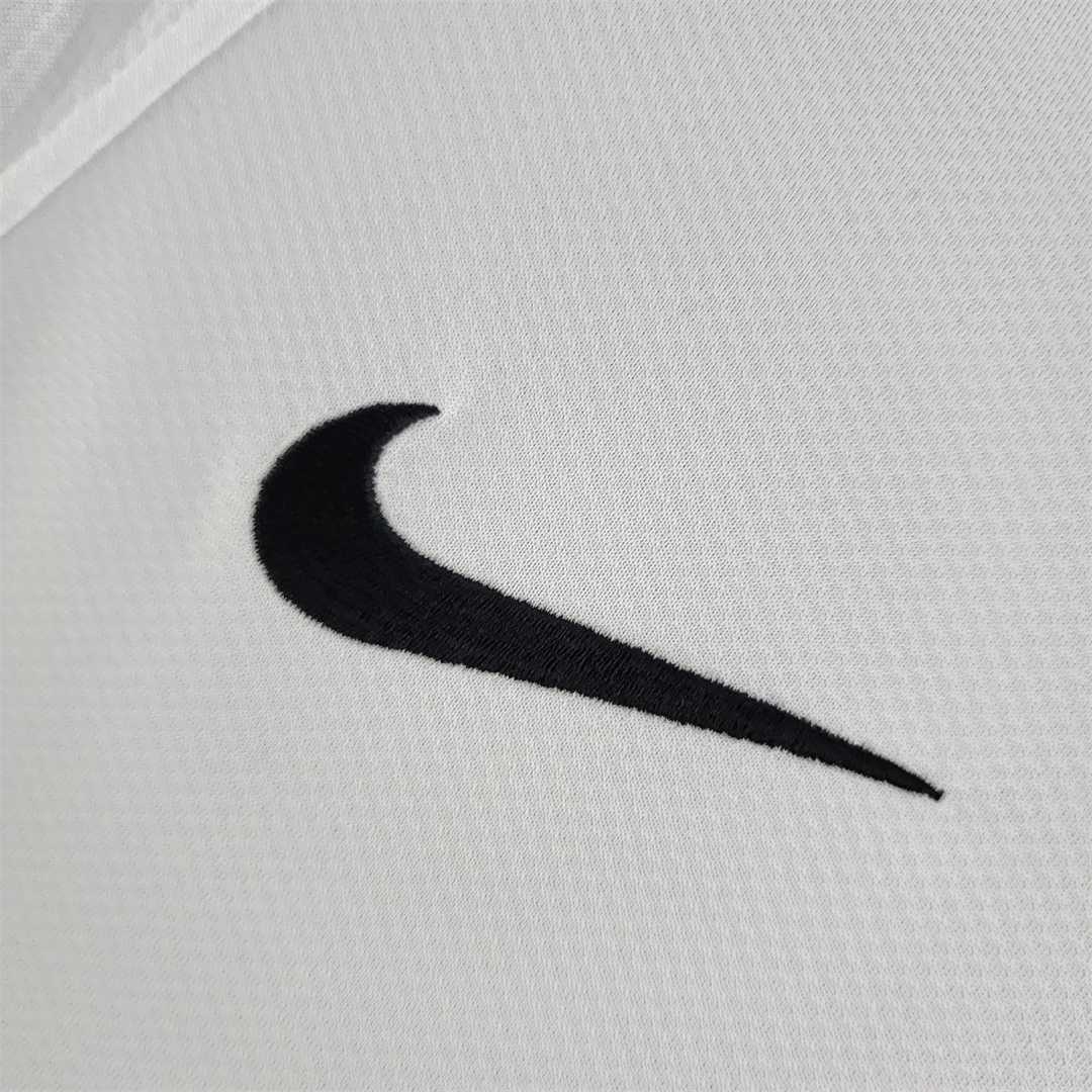 Манчестер Юнайтед 2006-2007 гостьова ретро форма - деталь комірця