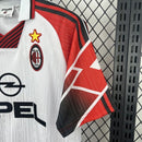 Мілан 1997-1998 спеціальна ретро форма - вигляд спереду